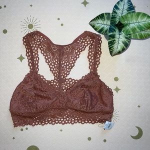 Aerie Boho Razorback Lace Bralette - Medium - NWT